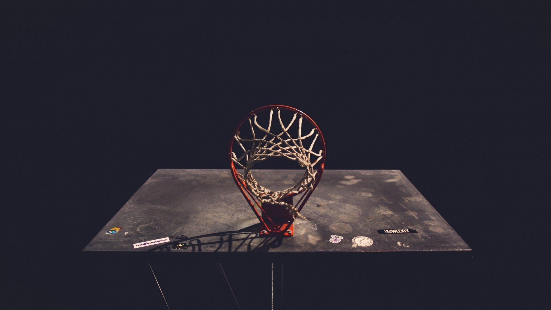 当NBA遇上足球，犹他爵士国王杯风云突变，山东泰山复出首秀，巴黎圣日耳曼社区盾倒计时—世界体坛的魔幻二十四小时